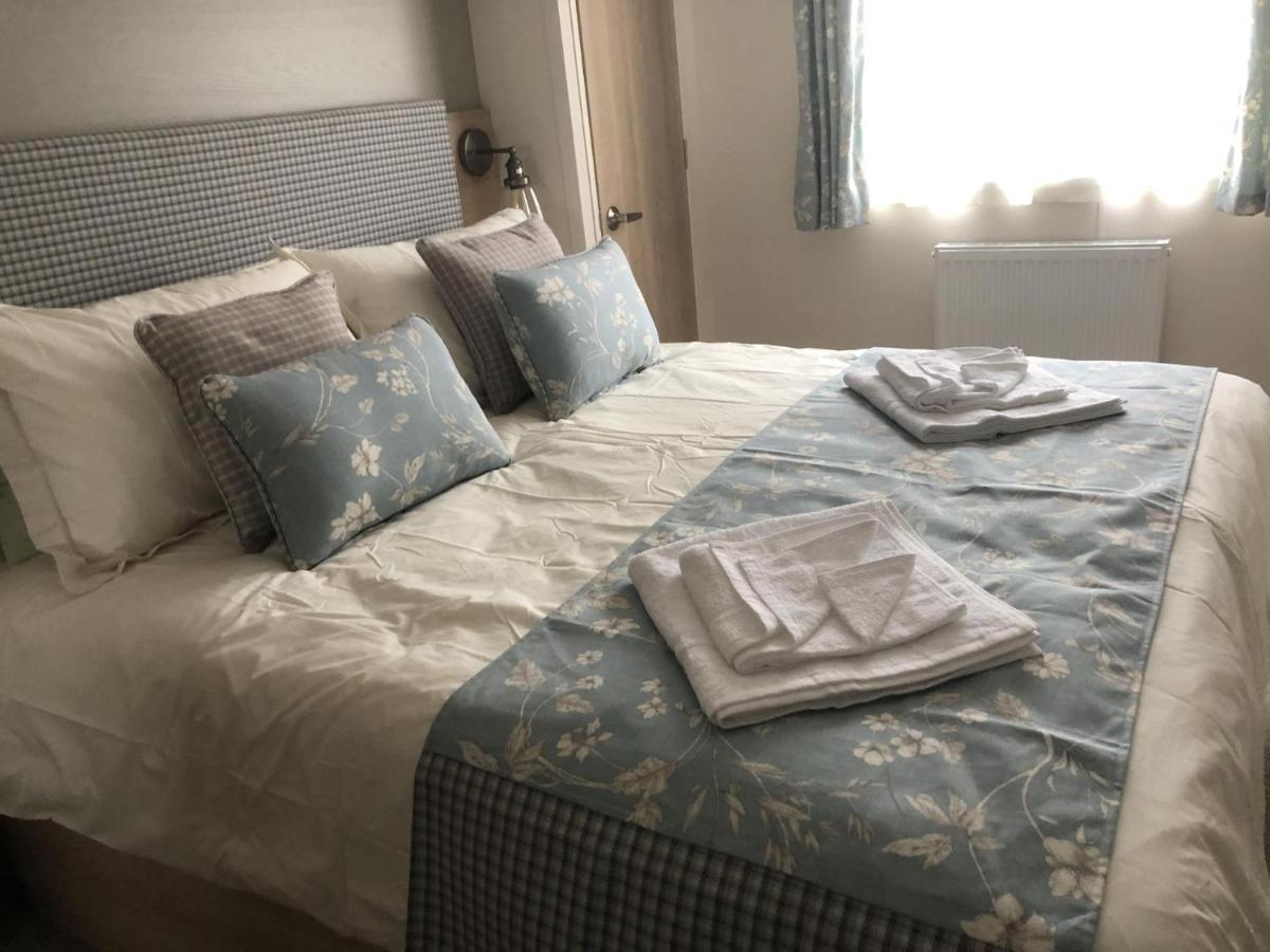 Luxury 2 Bedroom Caravan In Stunning Location พิทลอครี ภายนอก รูปภาพ