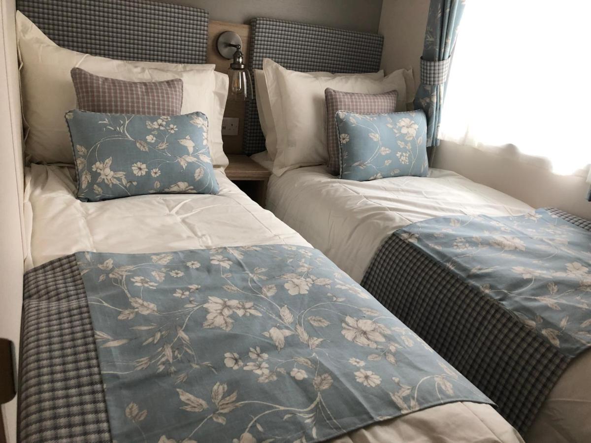 Luxury 2 Bedroom Caravan In Stunning Location พิทลอครี ภายนอก รูปภาพ